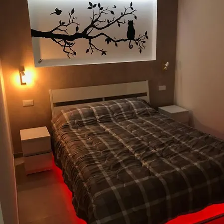 Mirella 4*